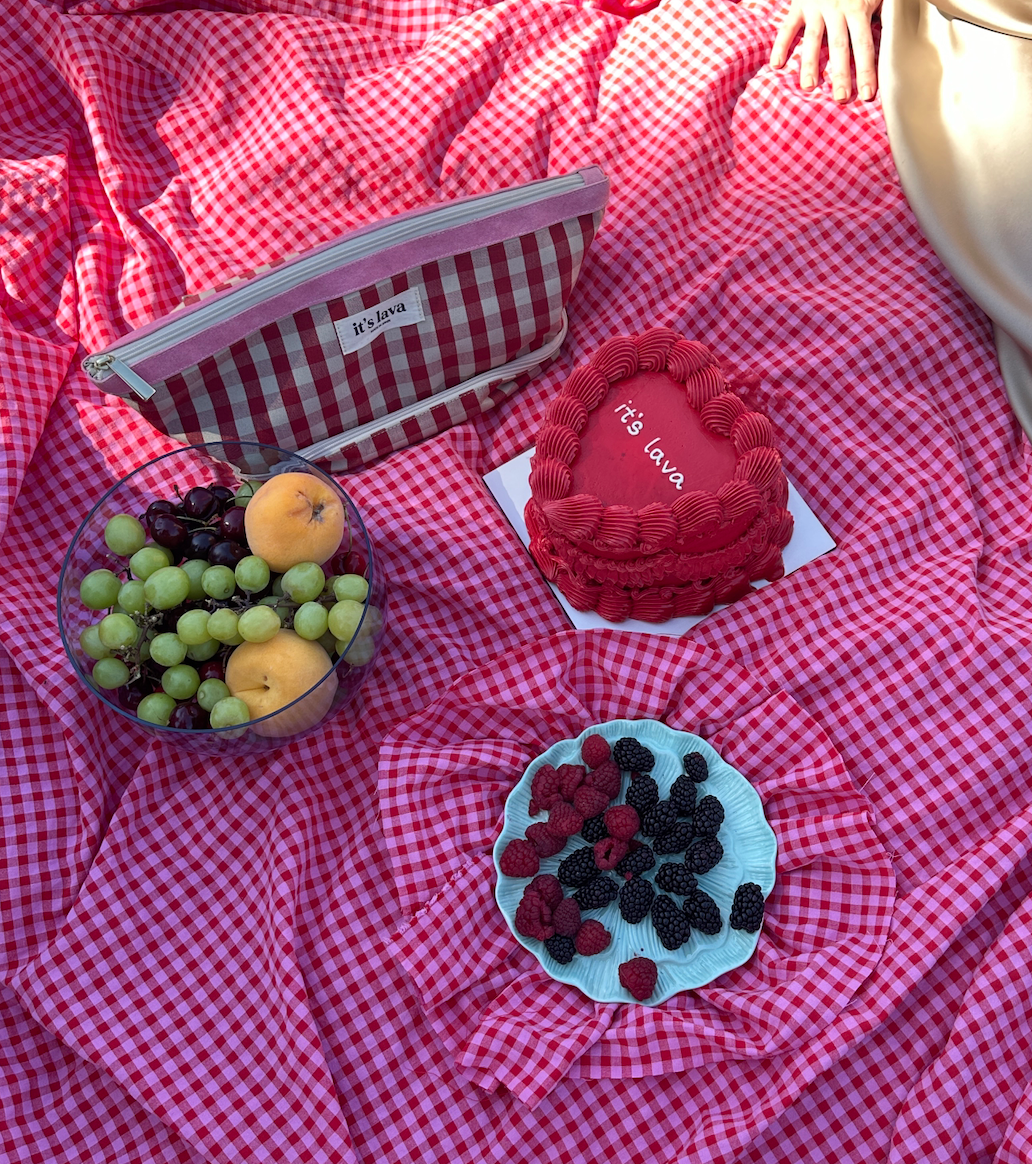 NECESER VICHY RED